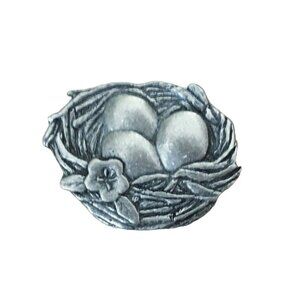 2007 Limited Edition Birds & Blooms Brooch - Nest with Eggs